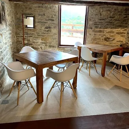 호텔 Casa Fumanal 3*